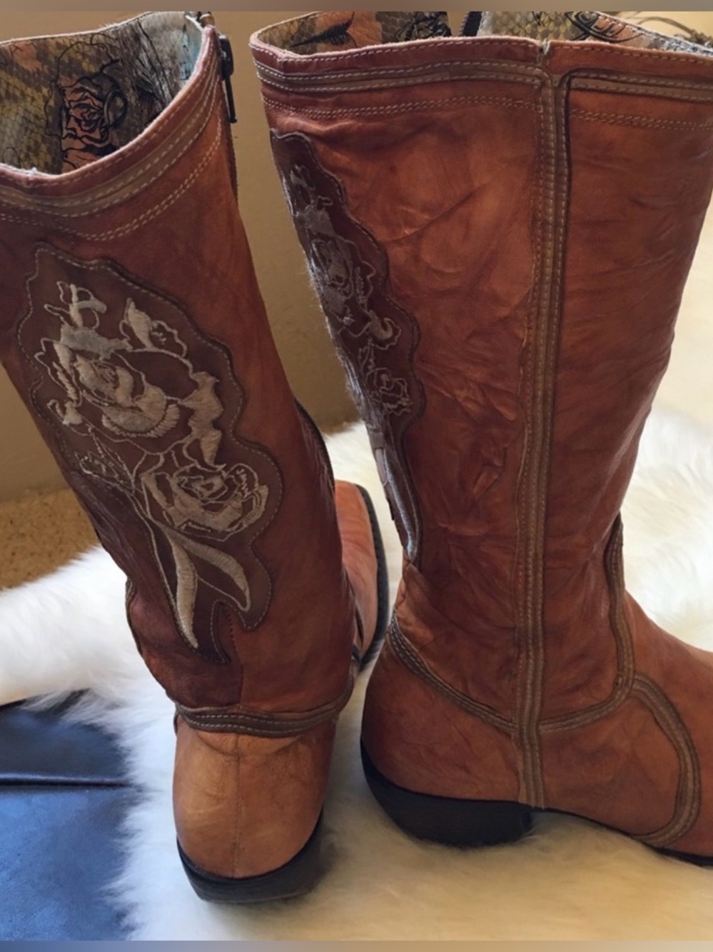 Siren by Mark Nason “Veela” Leather boots 8.5